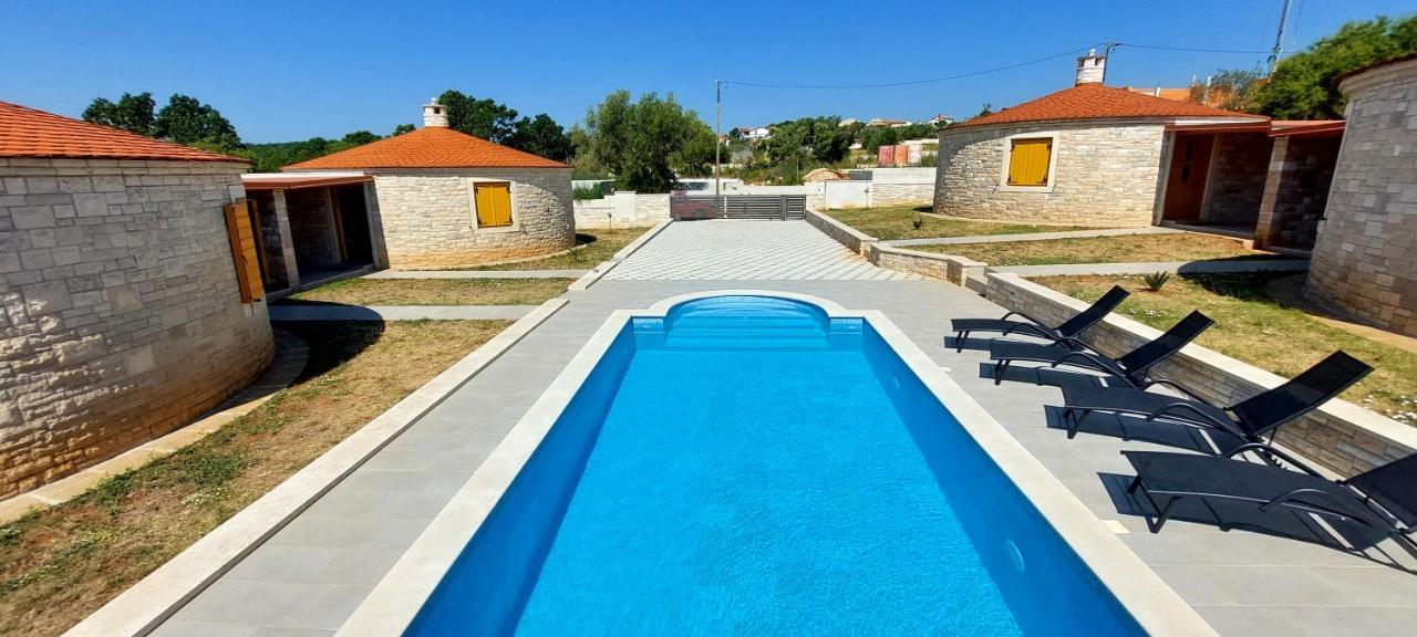 Apartmani Belavic - Kazuni Peruški Dış mekan fotoğraf